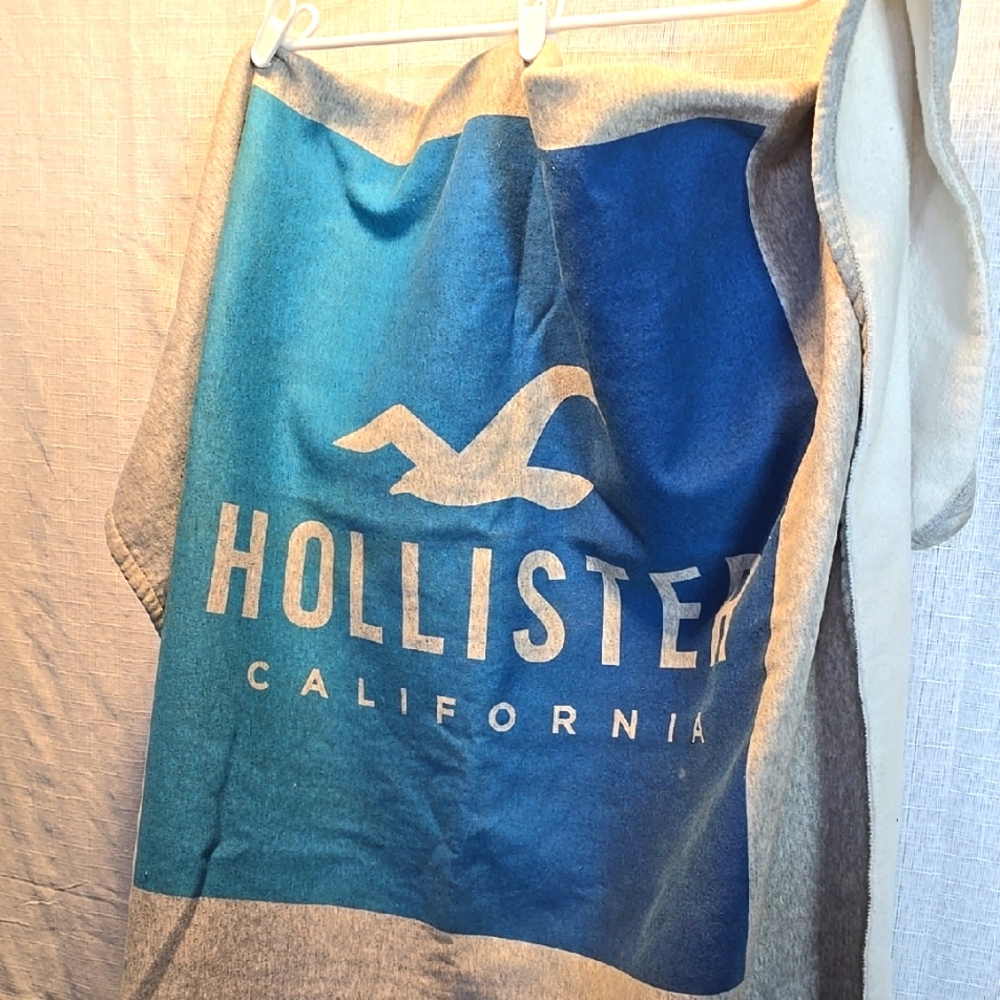 Hollister Blue and Gray Blanket